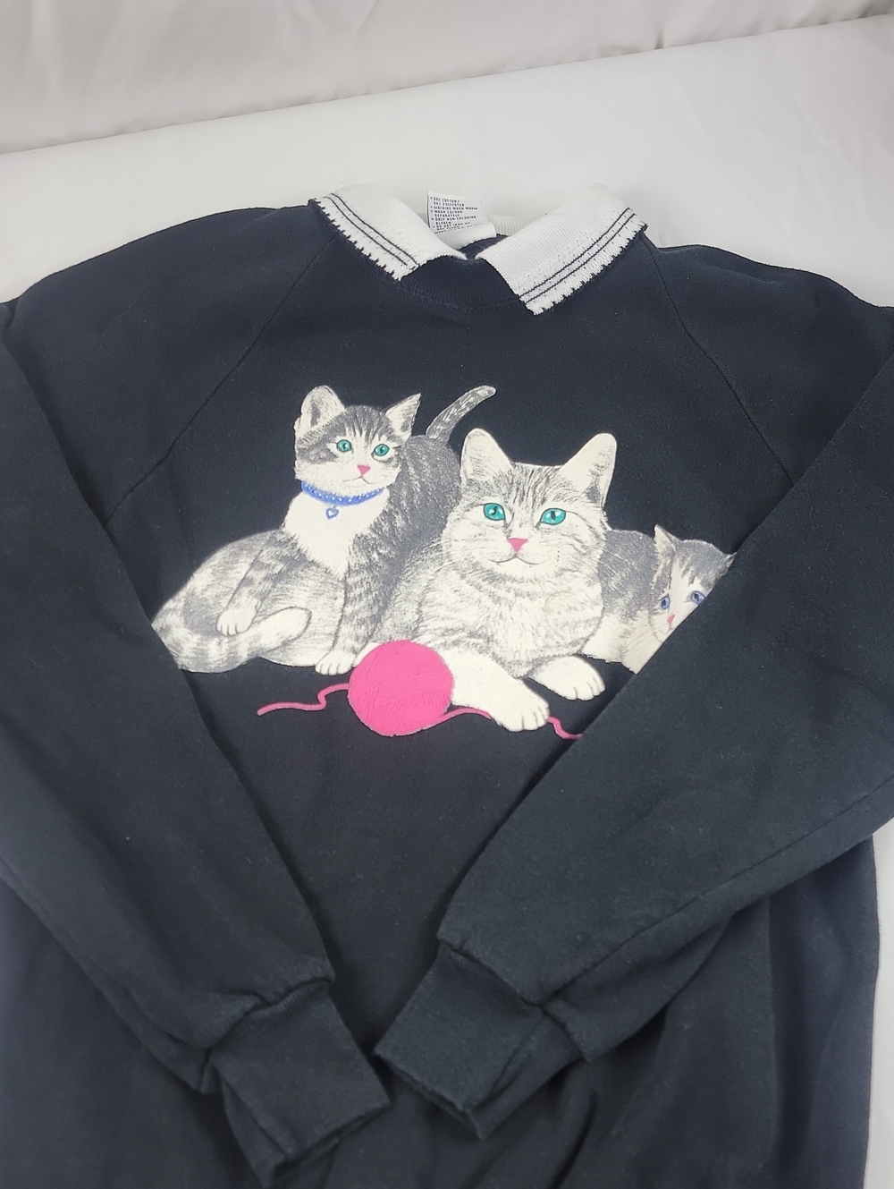 Vintage 80s 90s Crazy Cat Graphic Sweatshirt with Pink Yarn Built In Collar